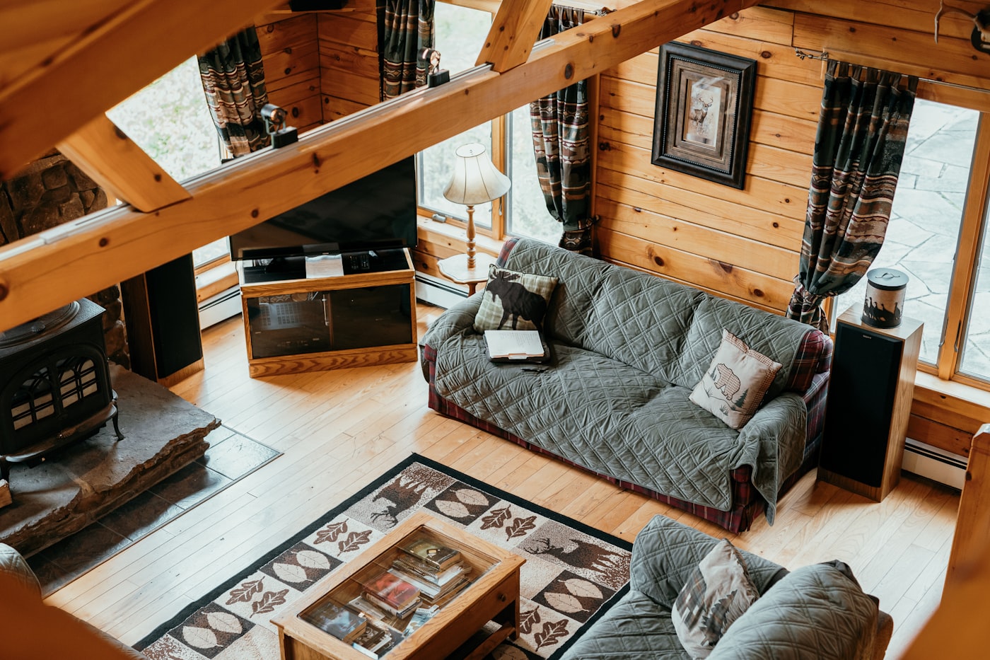 Obývací prostor horského apartmánu ve správě Mountain Places
